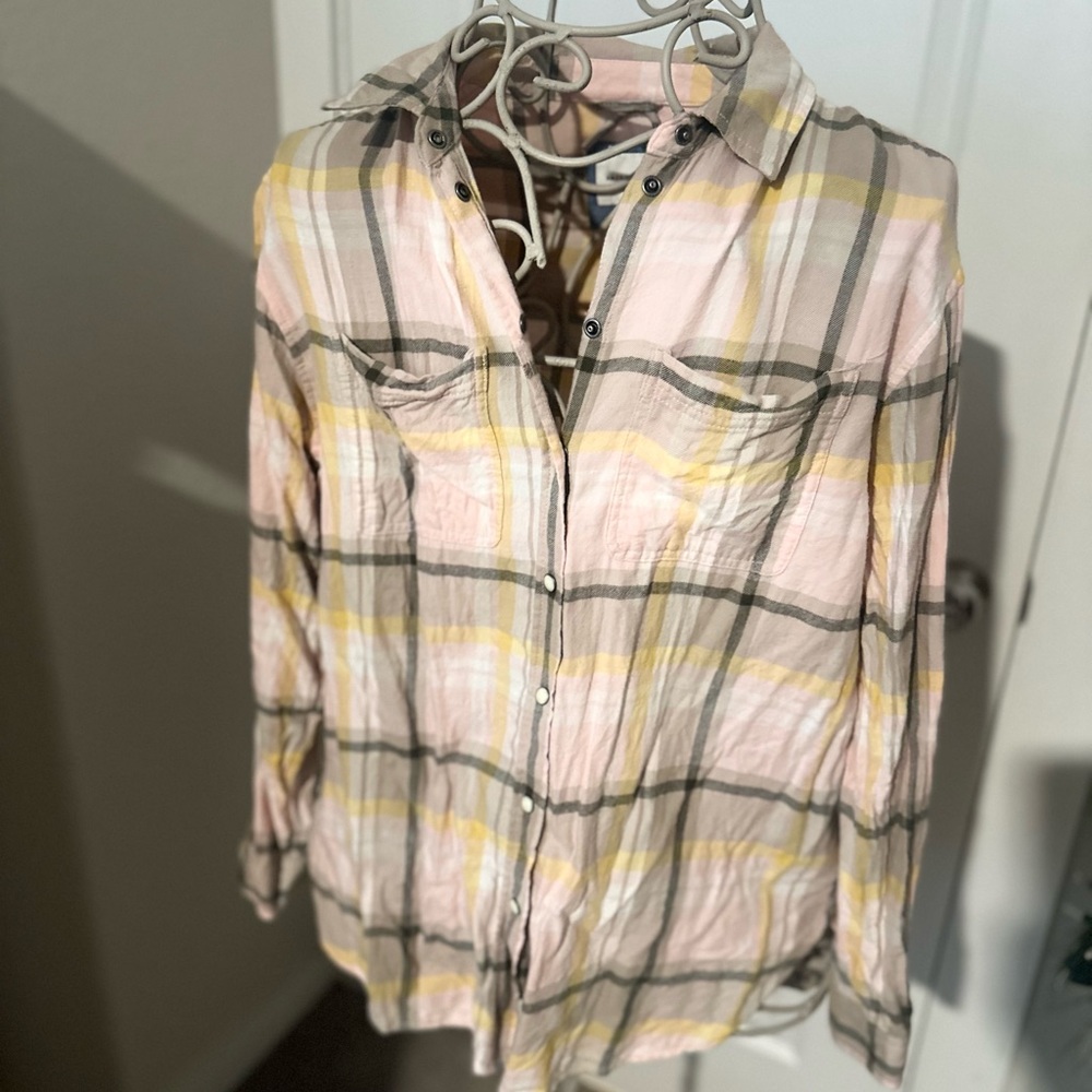 American Eagle button down